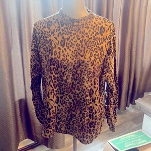 Leopard sweater with tags